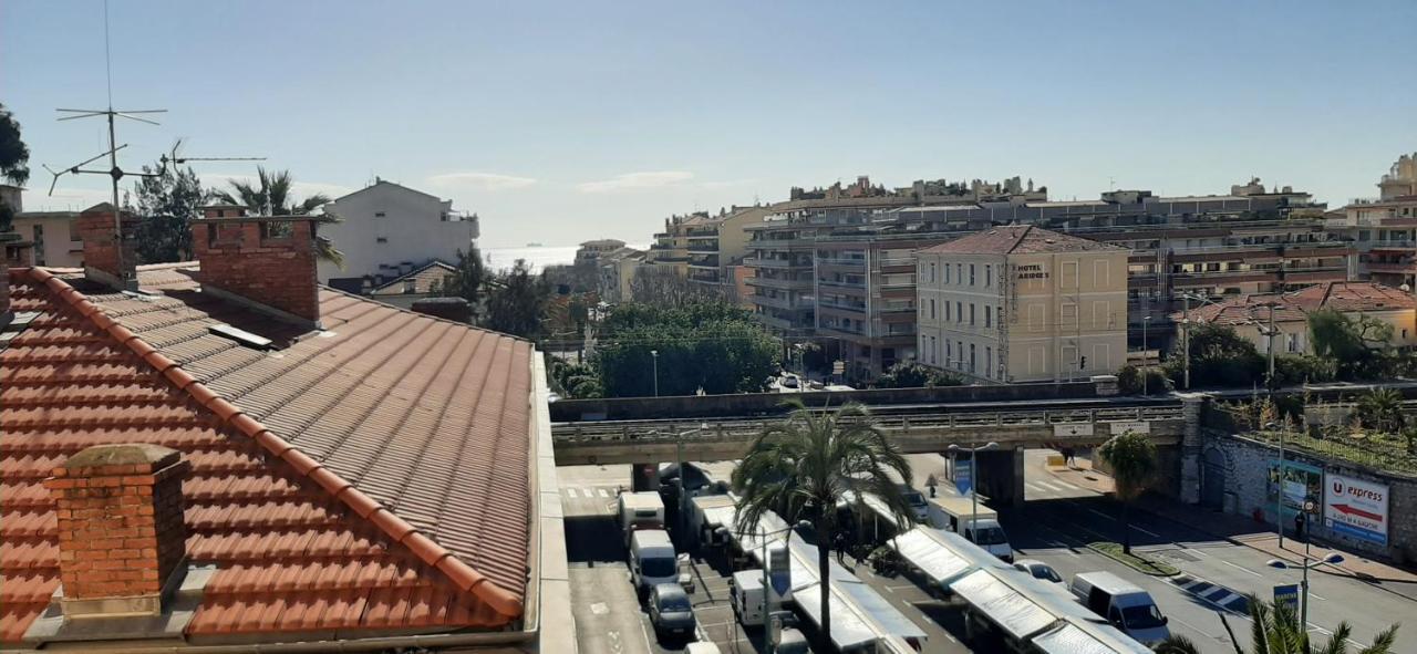 Le Petit Citron Apartment Menton Exterior photo